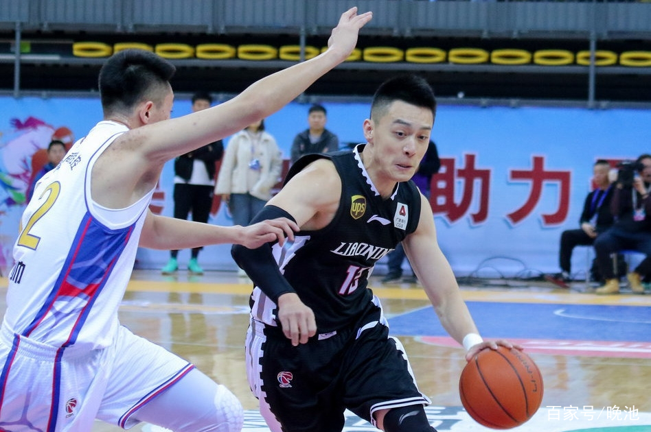 爱游戏在线入口 -窗口期门兴格拉德巴赫豪取连胜——CBA常规赛节点到来，气氛紧张，细节决定成败 