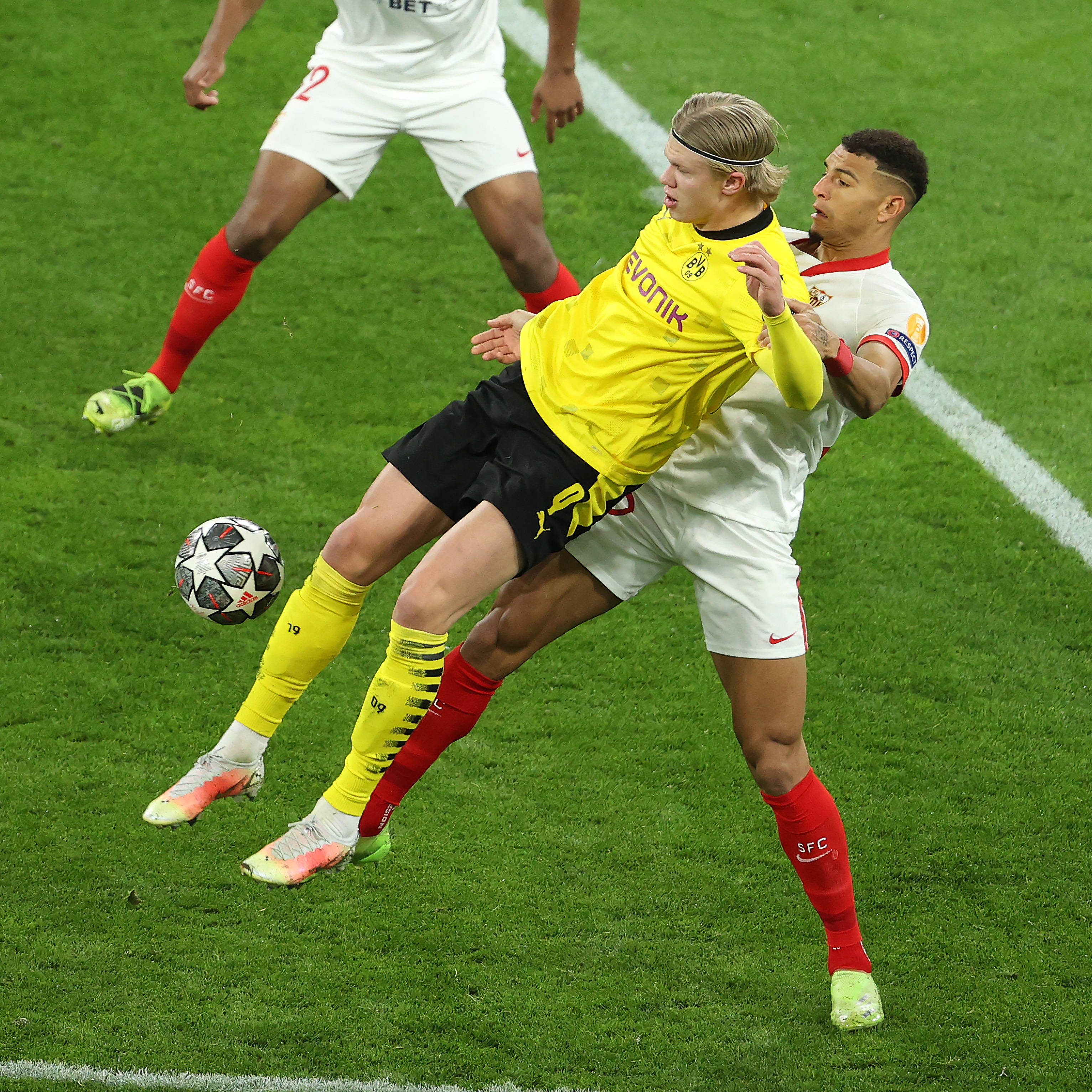 爱游戏体育在线 -包含加时末段波尔图强势反弹：NBA总决赛节点到来，态度坚定，心理建设被强调的词条