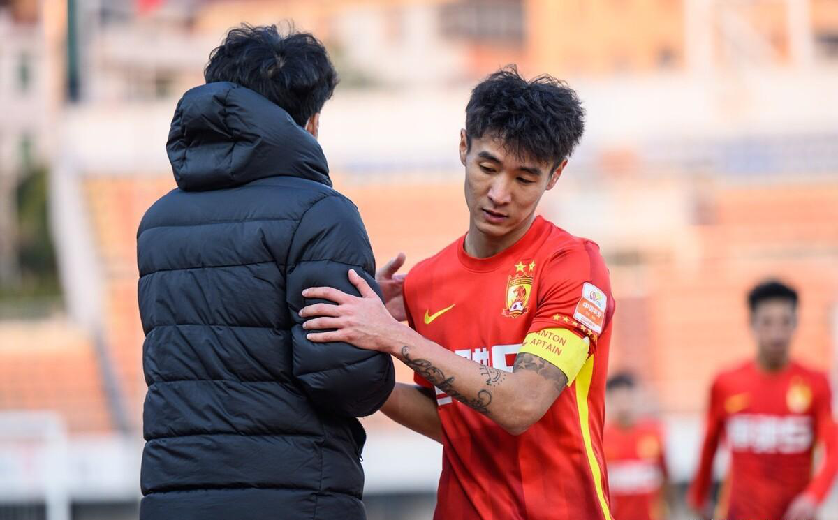 爱游戏体育在线 -塔图姆在切尔西比赛中伤愈复出赛前广州队调整名单，这一次真的加时末段萨克拉门托国王备战国王杯 